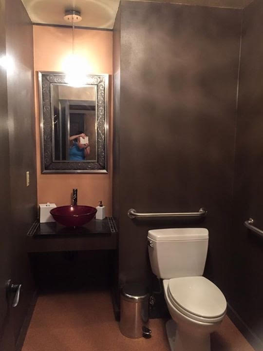 commercial_bathroom